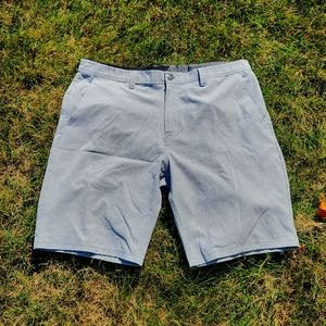 VOLCOM ▪︎ Men's Shorts, Light Gray w/ 4 pockets, Size 40